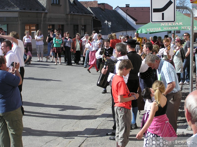 mainimage